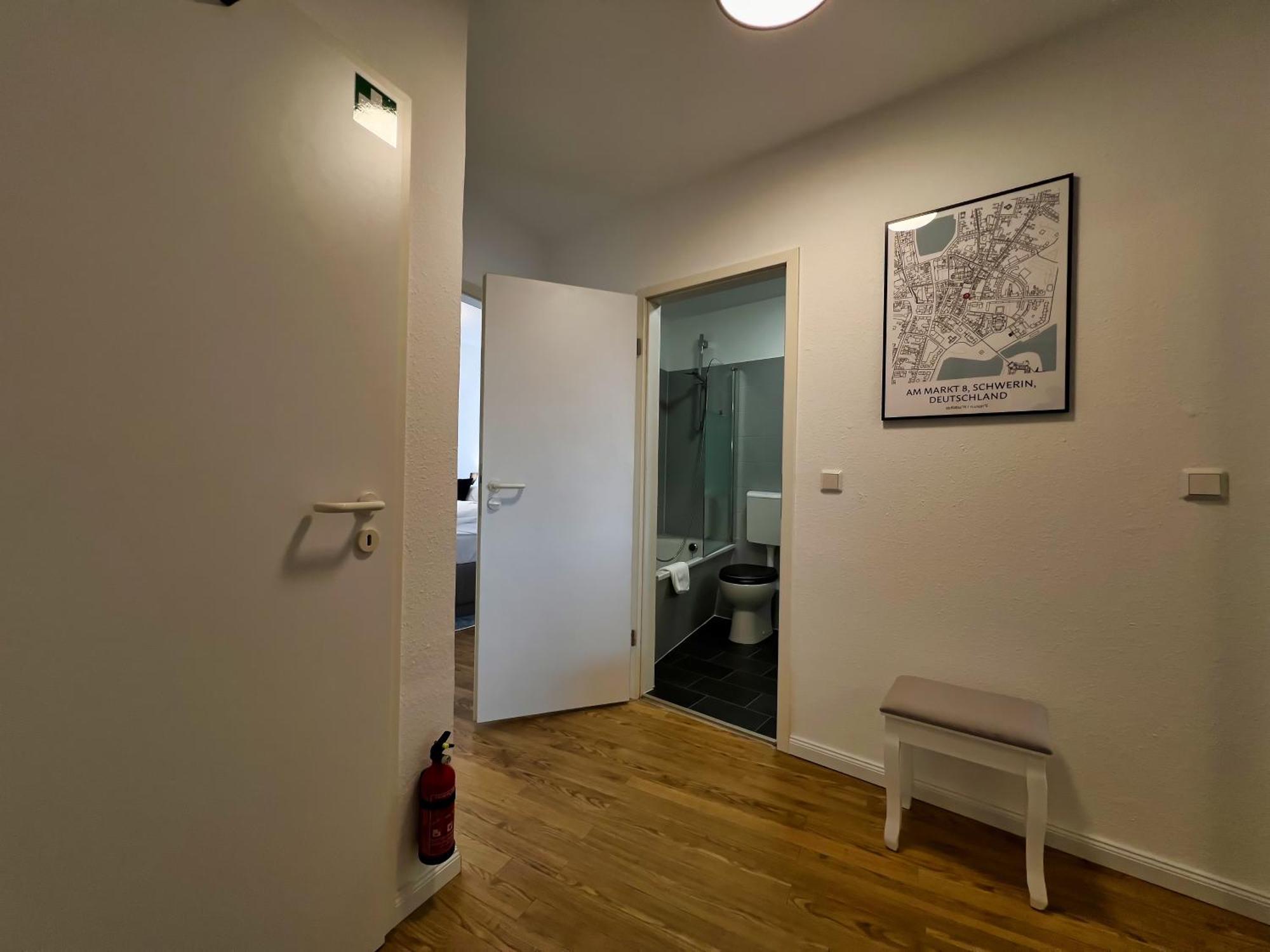 Nr 2 Modernes Apartment In Historischer Marktplatzlage 56 Qm # Cosiness Company 22 슈베린 외부 사진